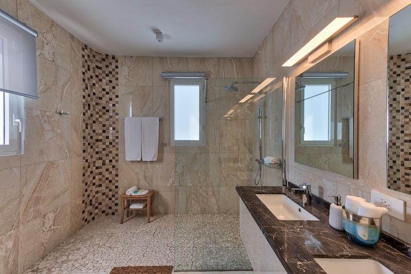 Caribbean luxury property for sale in St Maarten, hillside villa Amalia, Guana Bay. Unique!