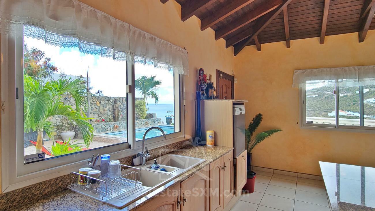 Stunning villa for sale in St Maarten, Belair. Caribbean sunsets. Ocean view. Gem and OPPORTUNITY!!!