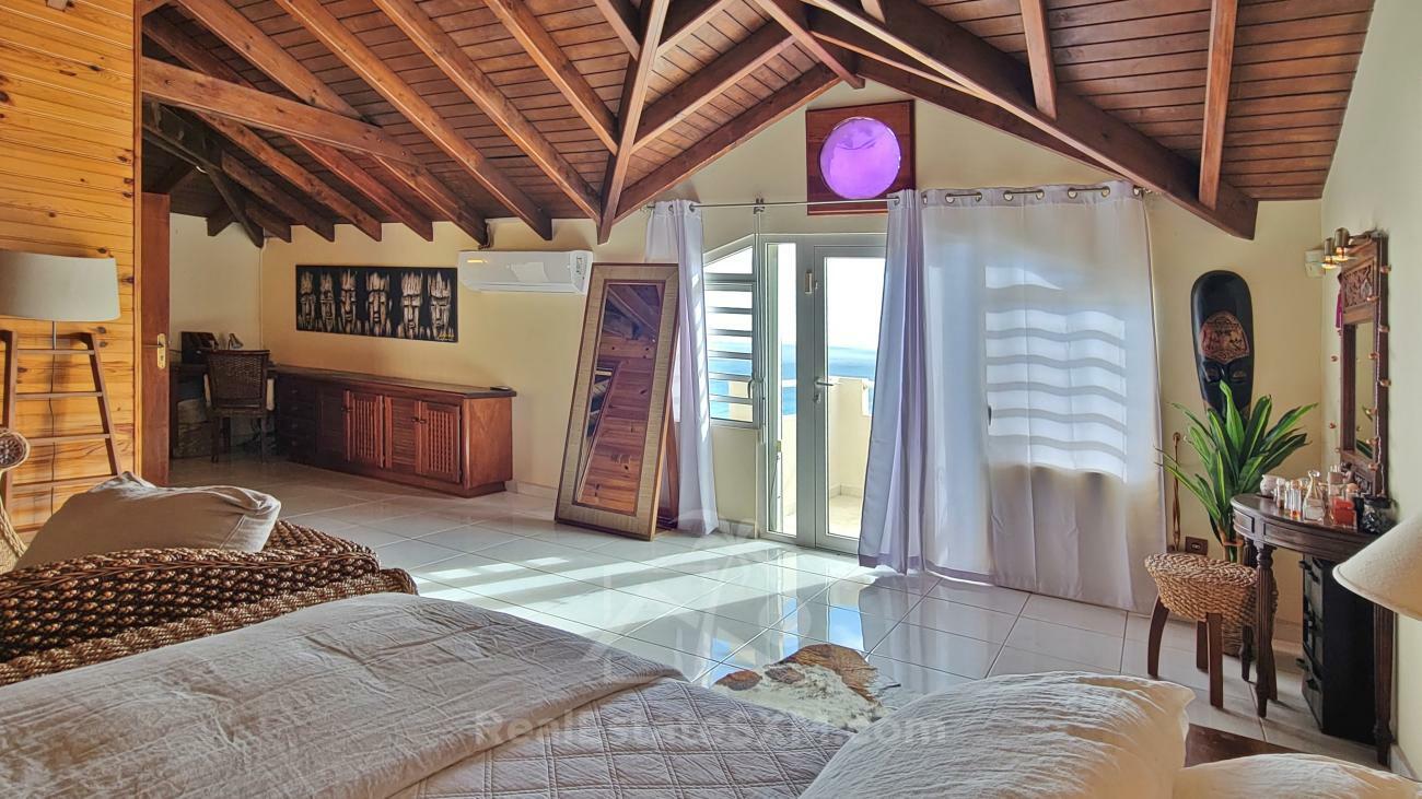 Stunning villa for sale in St Maarten, Belair. Caribbean sunsets. Ocean view. Gem and OPPORTUNITY!!!