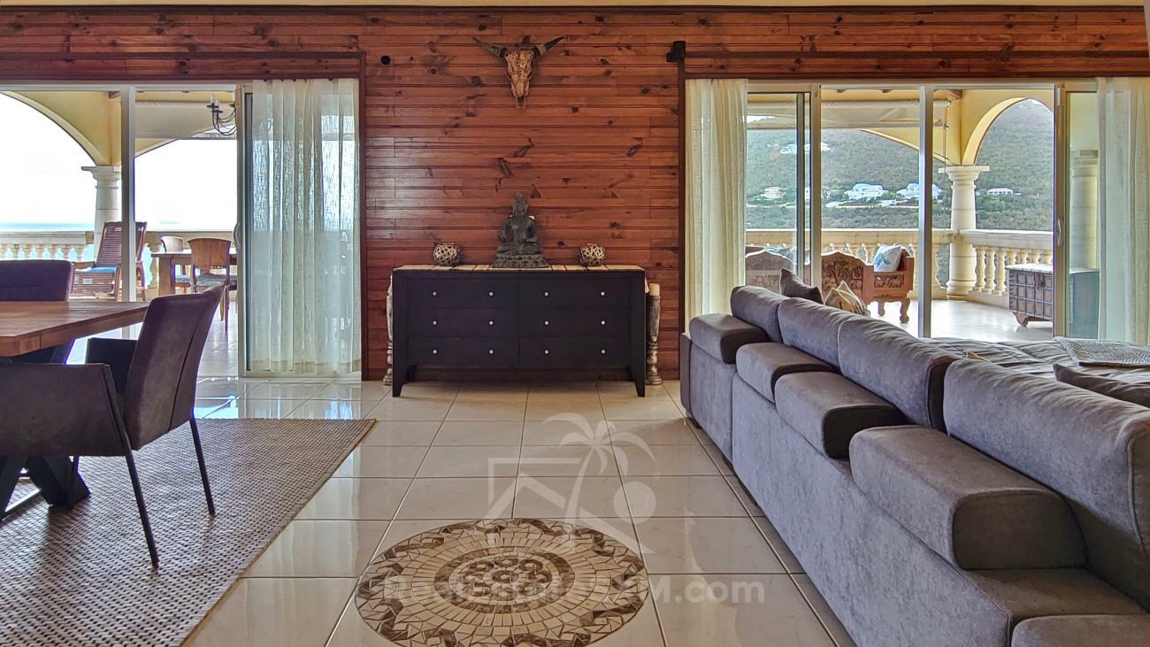 Stunning villa for sale in St Maarten, Belair. Caribbean sunsets. Ocean view. Gem and OPPORTUNITY!!!