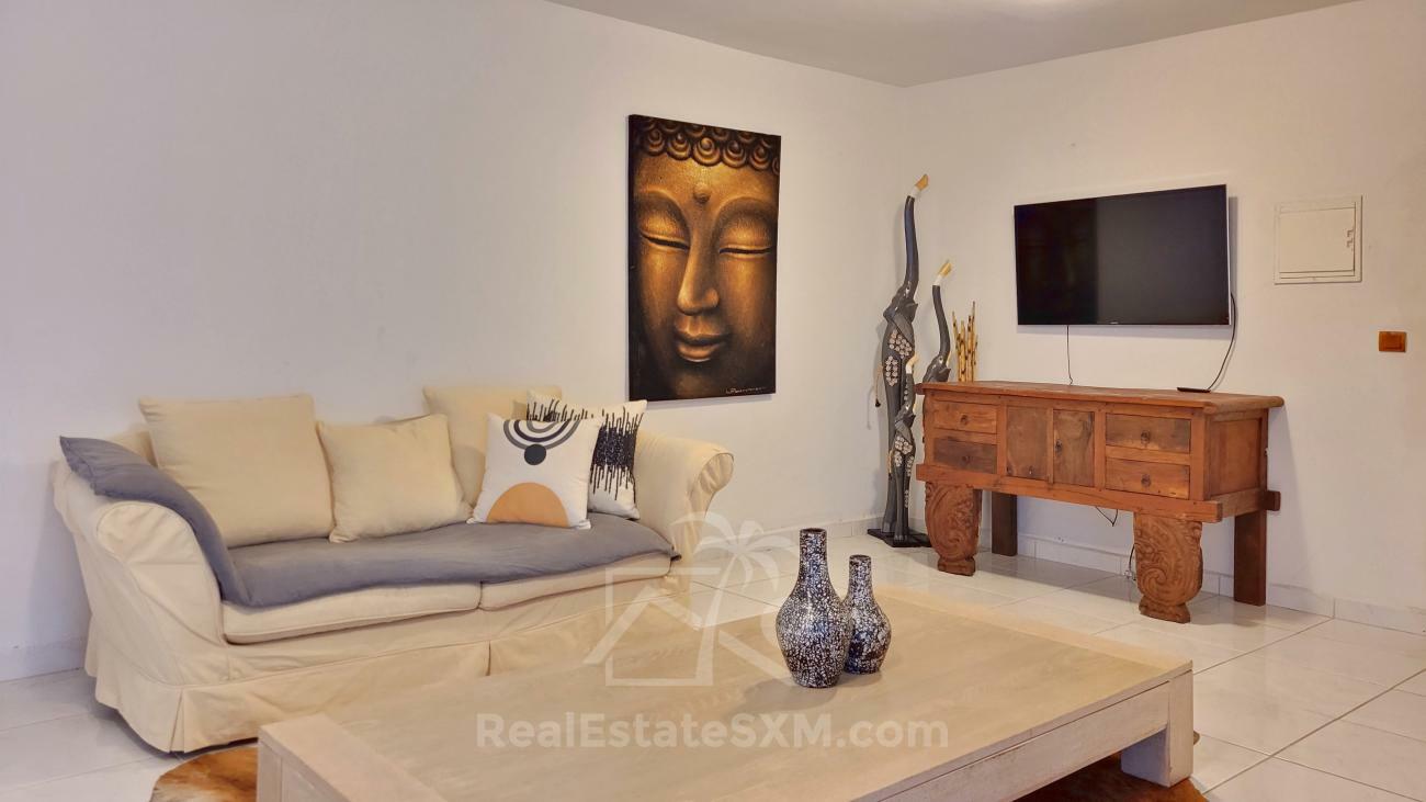 Stunning villa for sale in St Maarten, Belair. Caribbean sunsets. Ocean view. Gem and OPPORTUNITY!!!