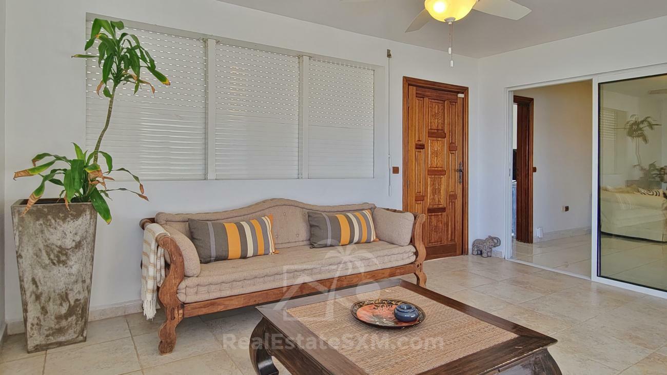 Stunning villa for sale in St Maarten, Belair. Caribbean sunsets. Ocean view. Gem and OPPORTUNITY!!!
