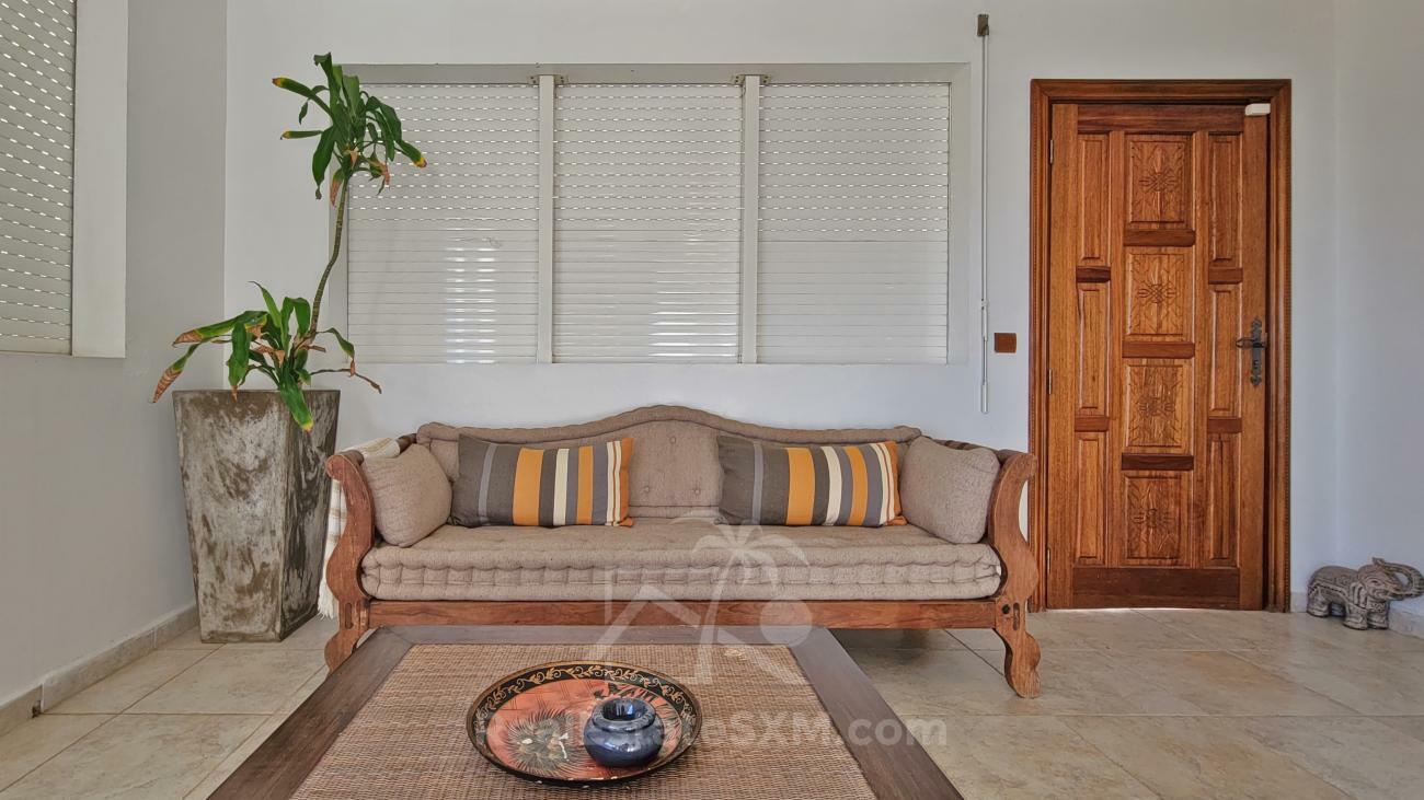 Stunning villa for sale in St Maarten, Belair. Caribbean sunsets. Ocean view. Gem and OPPORTUNITY!!!
