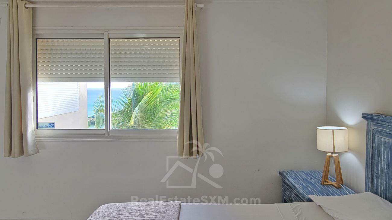 Stunning villa for sale in St Maarten, Belair. Caribbean sunsets. Ocean view. Gem and OPPORTUNITY!!!