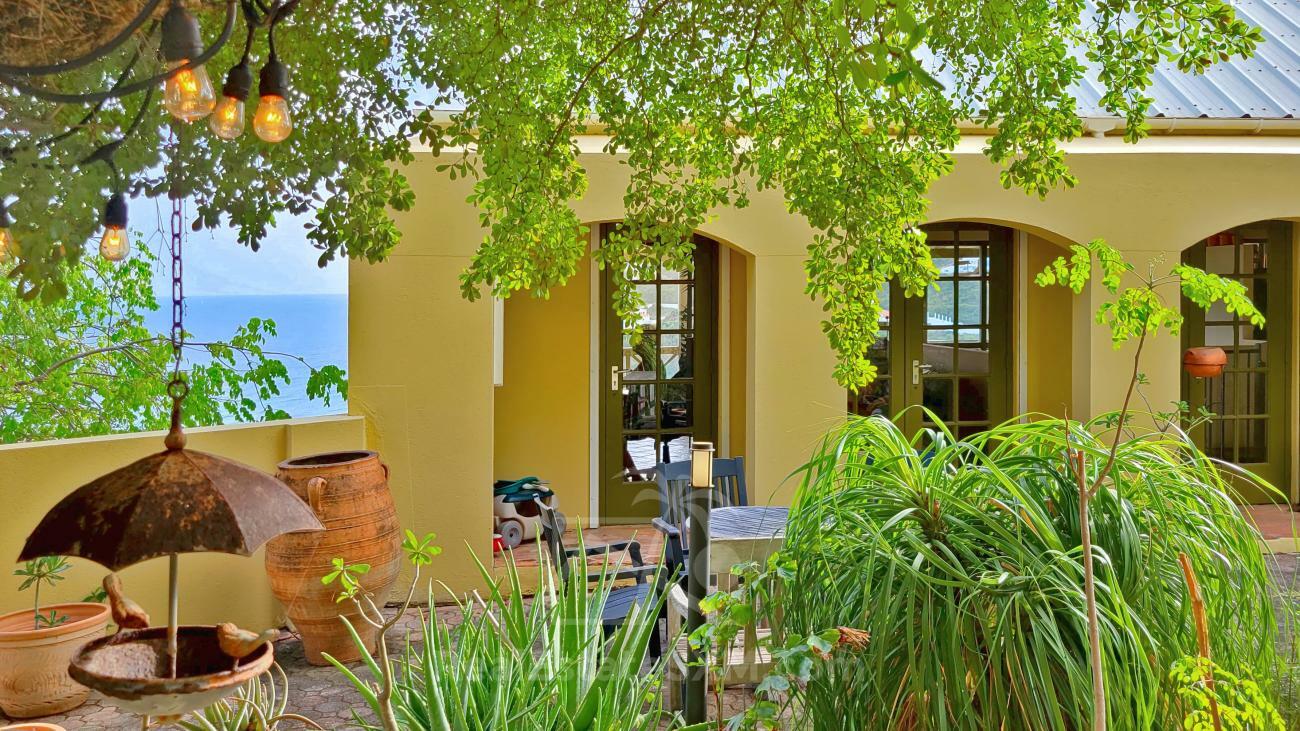 St Maarten charming Caribbean House for sale in Belair.