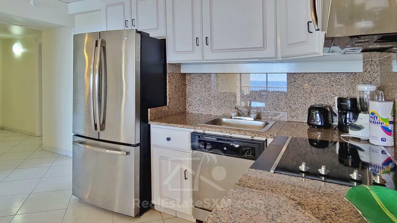 St Maarten condo for sale in Sapphire Hotel, Cupecoy. Caribbean Sea View. Many amenities (131)