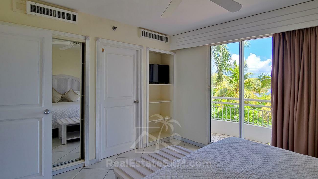St Maarten condo for sale in Sapphire Hotel, Cupecoy. Caribbean Sea View. Many amenities (131)