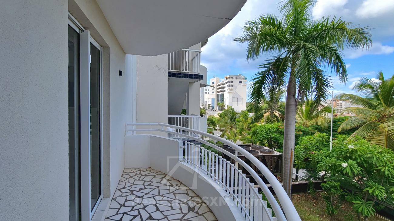 St Maarten condo for sale in Sapphire Hotel, Cupecoy. Caribbean Sea View. Many amenities (131)