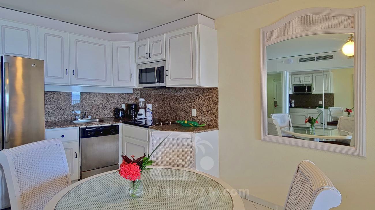 St Maarten condo for sale in Sapphire Hotel, Cupecoy. Caribbean Sea View. Many amenities (131)