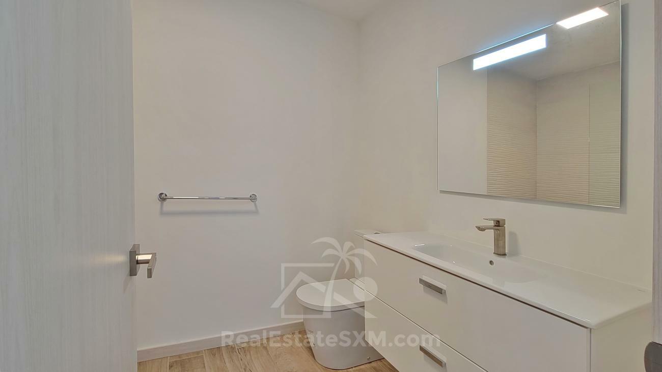 Luxury condo for sale in St Maarten, Point Blanche. Brand new development: Lajas. Ocean view