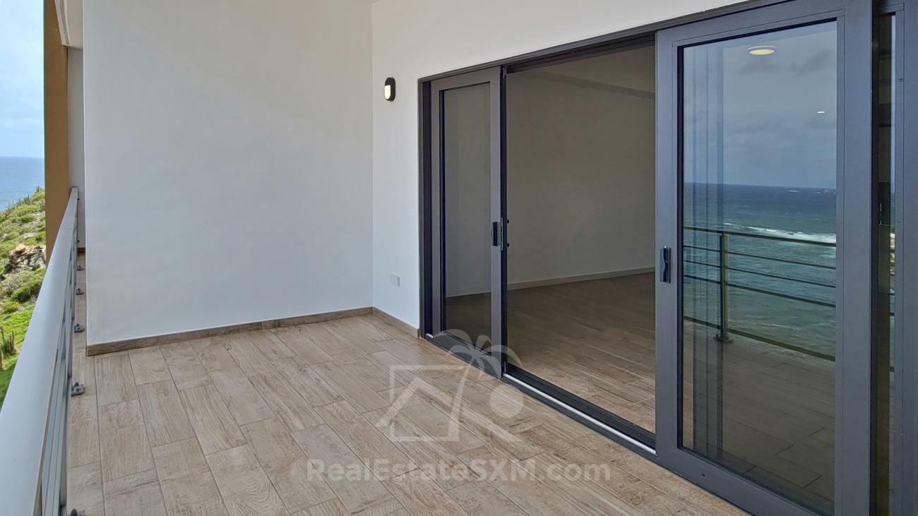Luxury condo for sale in St Maarten, Point Blanche. Brand new development: Lajas. Ocean view