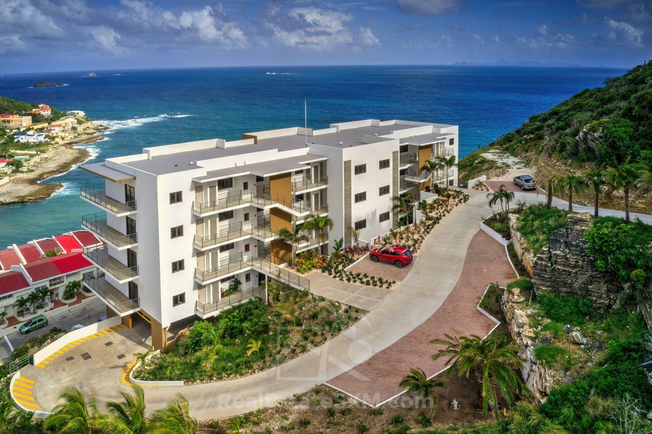 Luxury condo for sale in St Maarten, Point Blanche. Brand new development: Lajas. Ocean view