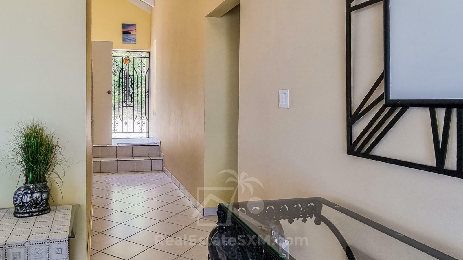 Big 3BR apartment for rent in St Maarten Point Blanche. Ocean View Sunrise Breeze Peaceful NEW PRICE
