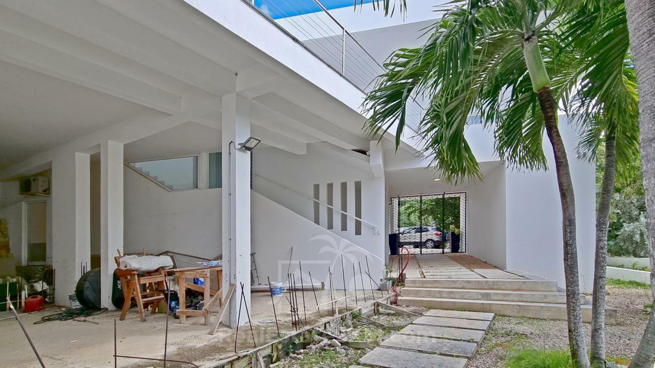 Caribbean Luxury Villa Cleavage For SALE Sint Maarten top of Pelican Key. Gorgeous sea views. 