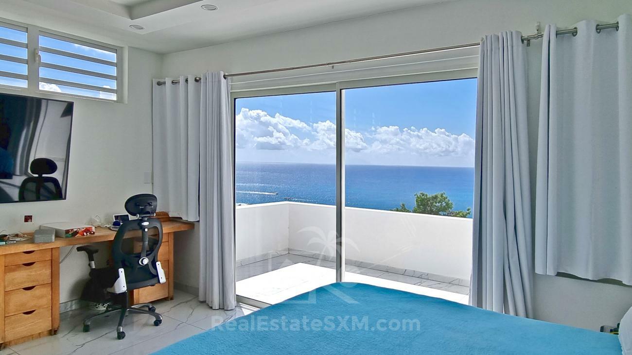 Caribbean Luxury Villa Cleavage For SALE Sint Maarten top of Pelican Key. Gorgeous sea views. 