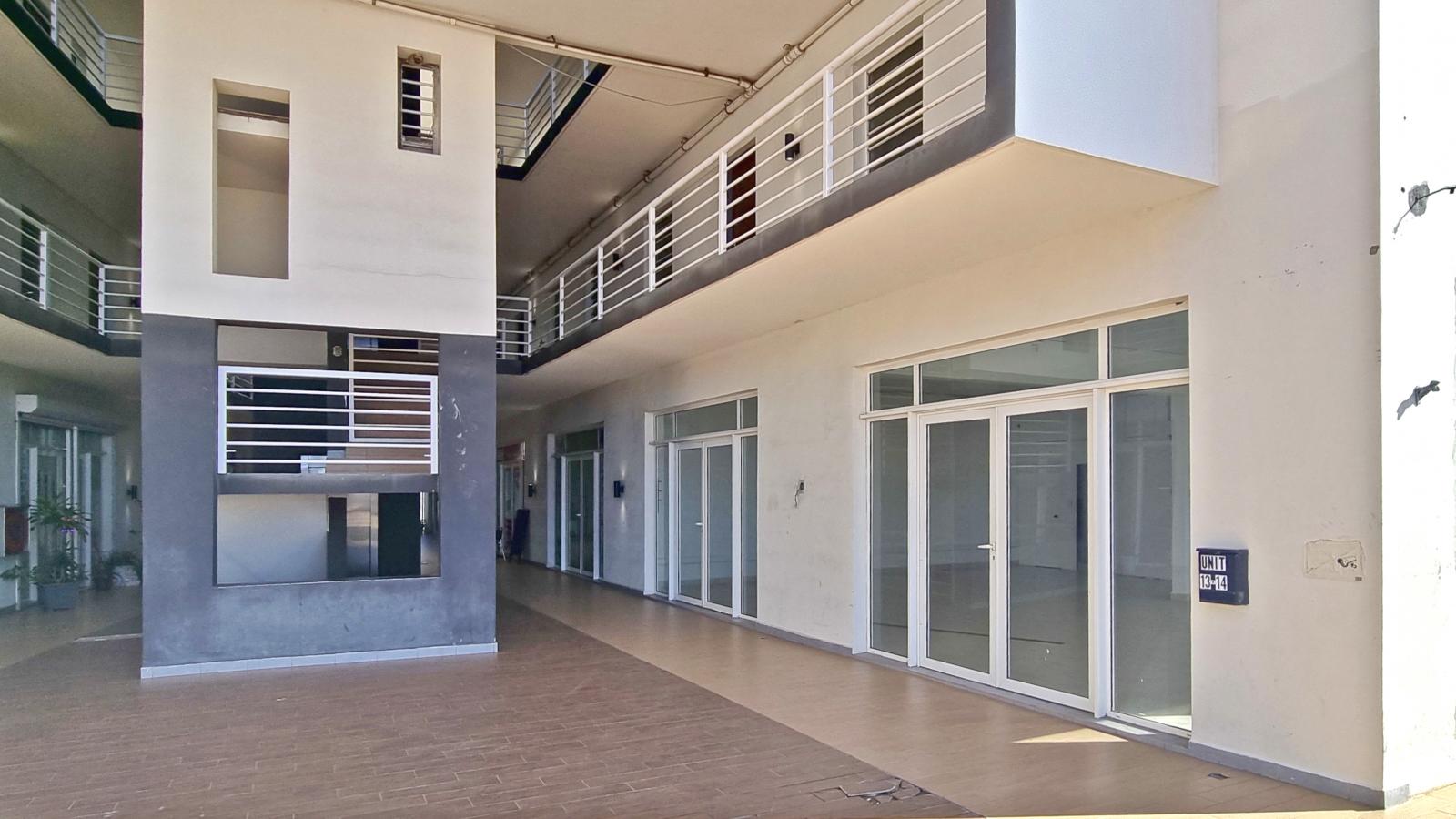 100sqm Commercial space in St Maarten Cole Bay. Welfare Rd, Sky Building. Main road. 