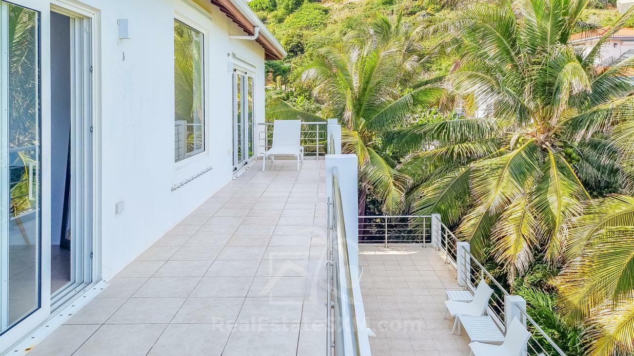 Villa for sale in Caribbean St Maarten, Dawn Beach. Twin Palms. Amazing ocean view. Garden. Peaceful