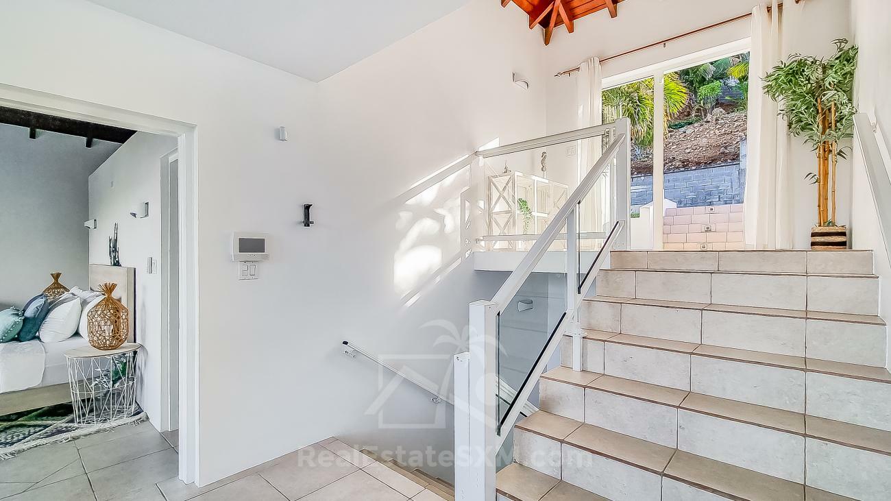 Villa for sale in Caribbean St Maarten, Dawn Beach. Twin Palms. Amazing ocean view. Garden. Peaceful