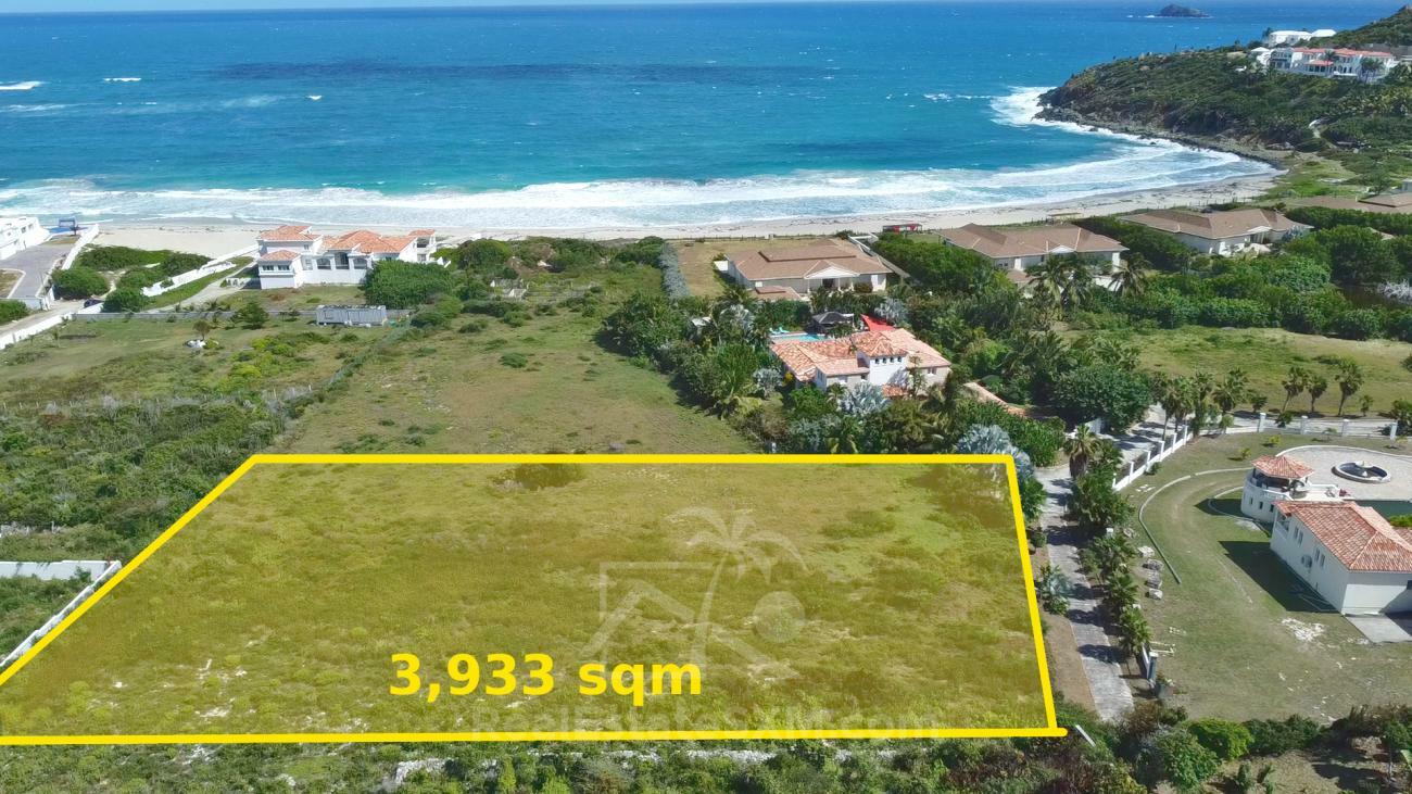 Big lot for sale in St Maarten, Guana Bay Beach 3933sqm Ocean View. Gated upscale residential area.