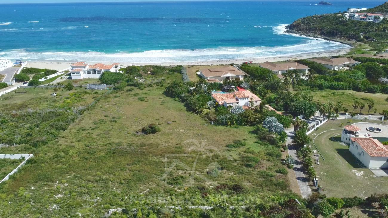 Big lot for sale in St Maarten, Guana Bay Beach 3933sqm Ocean View. Gated upscale residential area.