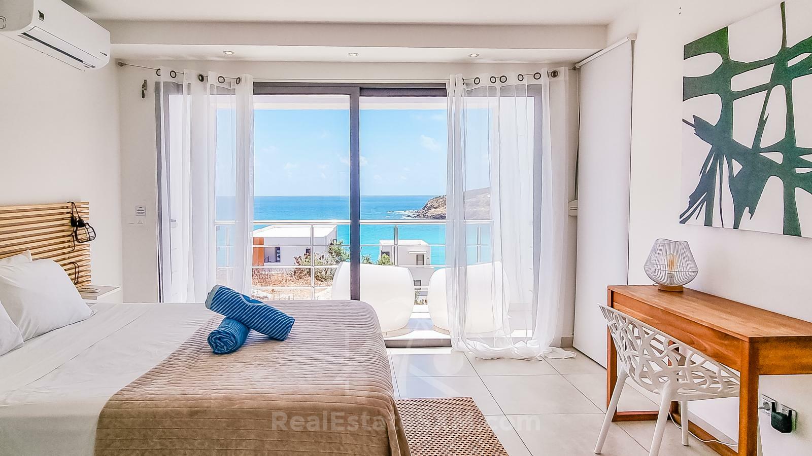 Luxury Modern Villa Spring Sea for sale, St Maarten, Indigo Bay. Caribbean Sea. Sunsets. Good ROI