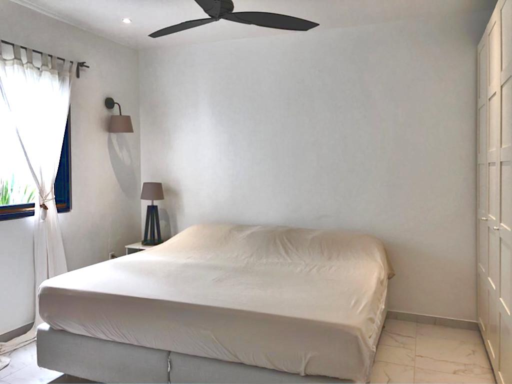 Home for rent St Maarten, 2BR modern condo in Guana Bay. Ocean and St Barts view. Gated. Vanina Res.