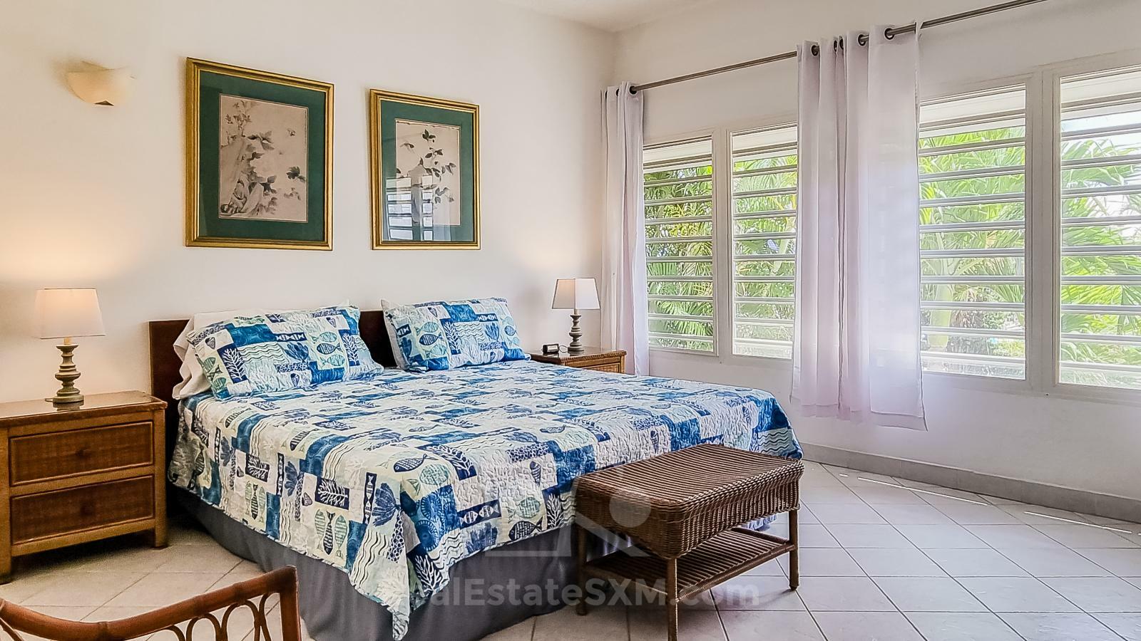 Ocean-front 2BR Spacious Apartment For Rent St Maarten Cupecoy Beach Club. Sunsets. Quiet. Gated