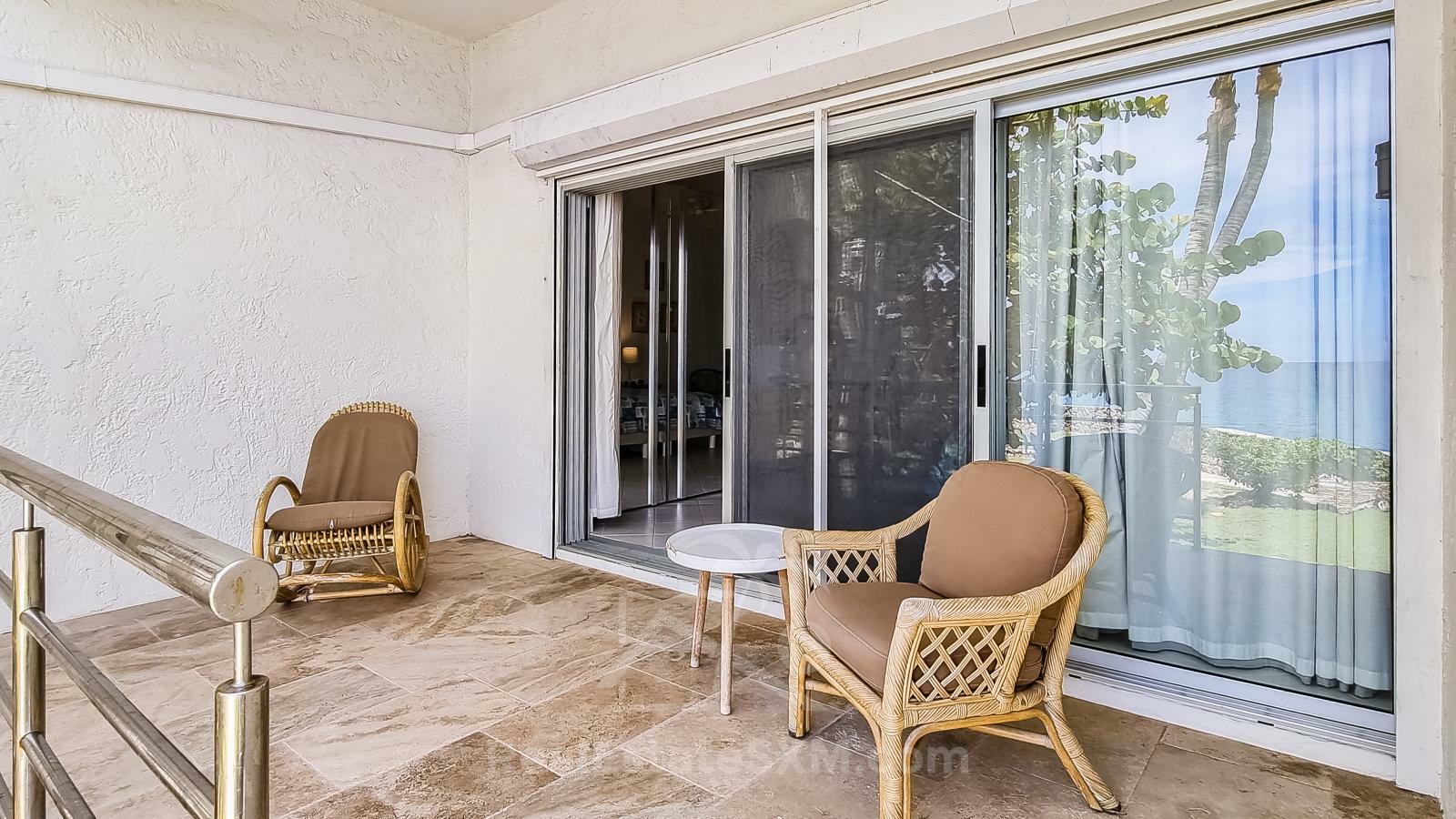 Ocean-front 2BR Spacious Apartment For Rent St Maarten Cupecoy Beach Club. Sunsets. Quiet. Gated