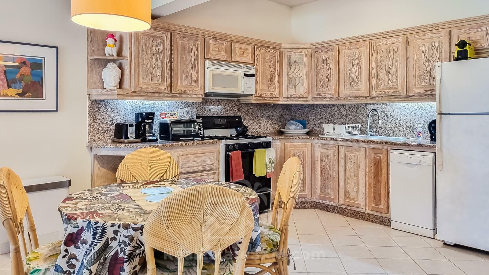 Ocean-front 2BR Spacious Apartment For Rent St Maarten Cupecoy Beach Club. Sunsets. Quiet. Gated