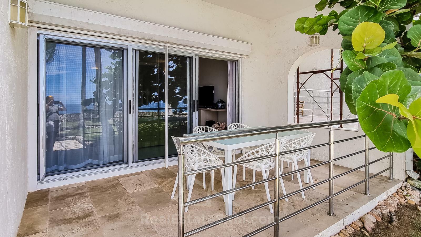 Ocean-front 2BR Spacious Apartment For Rent St Maarten Cupecoy Beach Club. Sunsets. Quiet. Gated