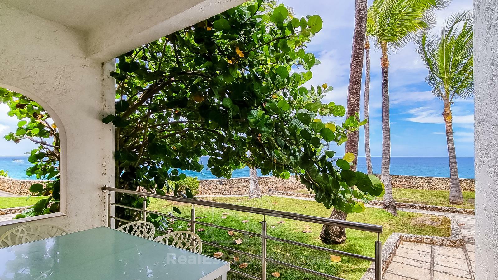 Ocean-front 2BR Spacious Apartment For Rent St Maarten Cupecoy Beach Club. Sunsets. Quiet. Gated