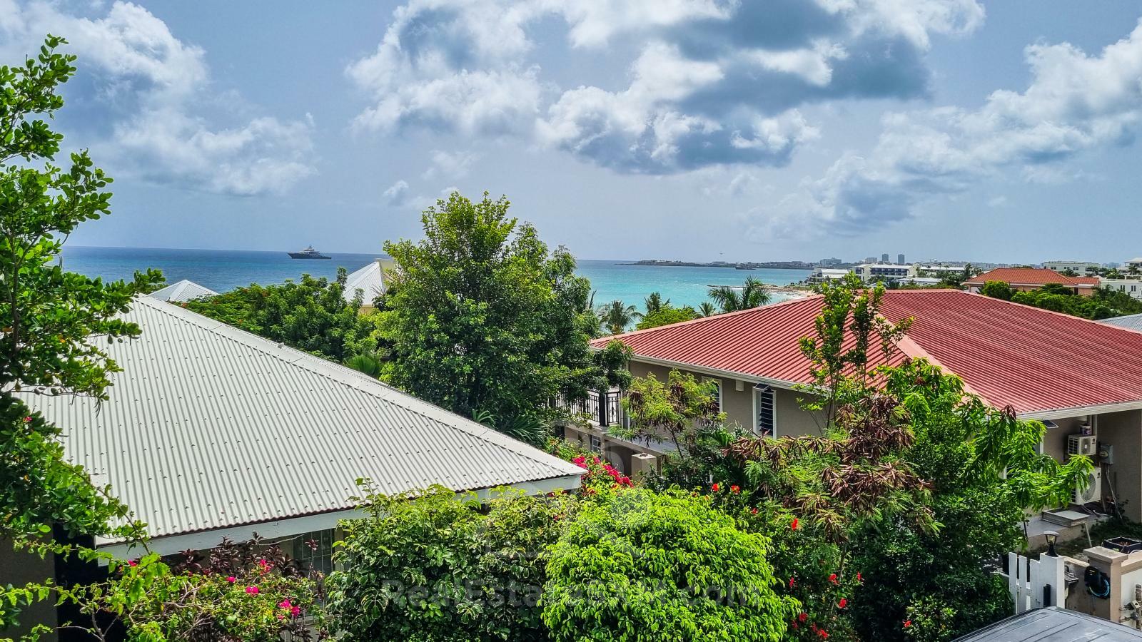 Caribbean Villa Domila for sale in St Maarten, Pelican Key. Ocean view & Sunsets. Rental income