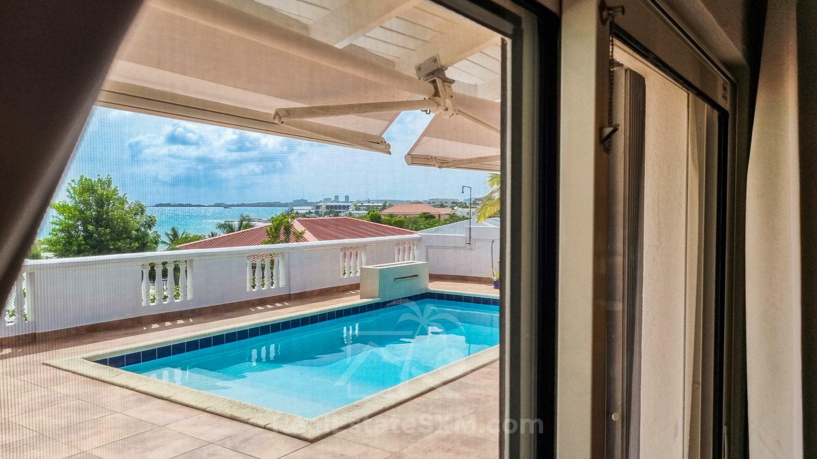Caribbean Villa Domila for sale in St Maarten, Pelican Key. Ocean view & Sunsets. Rental income