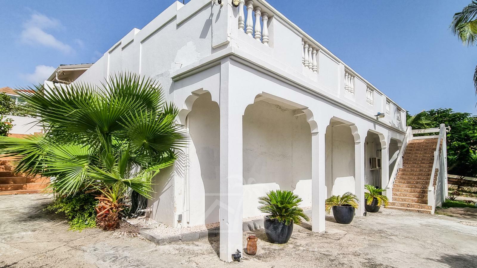 Caribbean Villa Domila for sale in St Maarten, Pelican Key. Ocean view & Sunsets. Rental income
