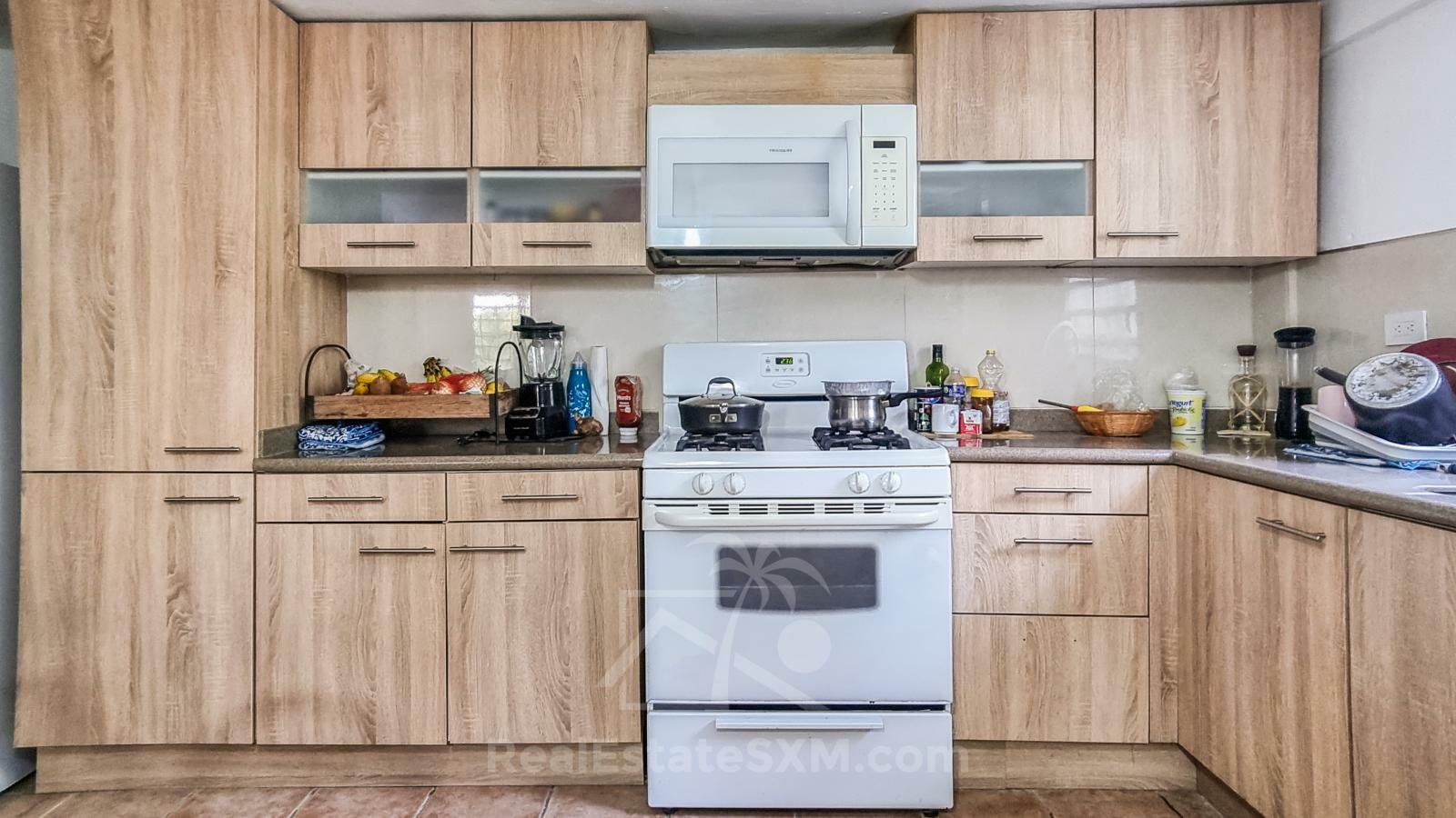 Caribbean Villa Domila for sale in St Maarten, Pelican Key. Ocean view & Sunsets. Rental income