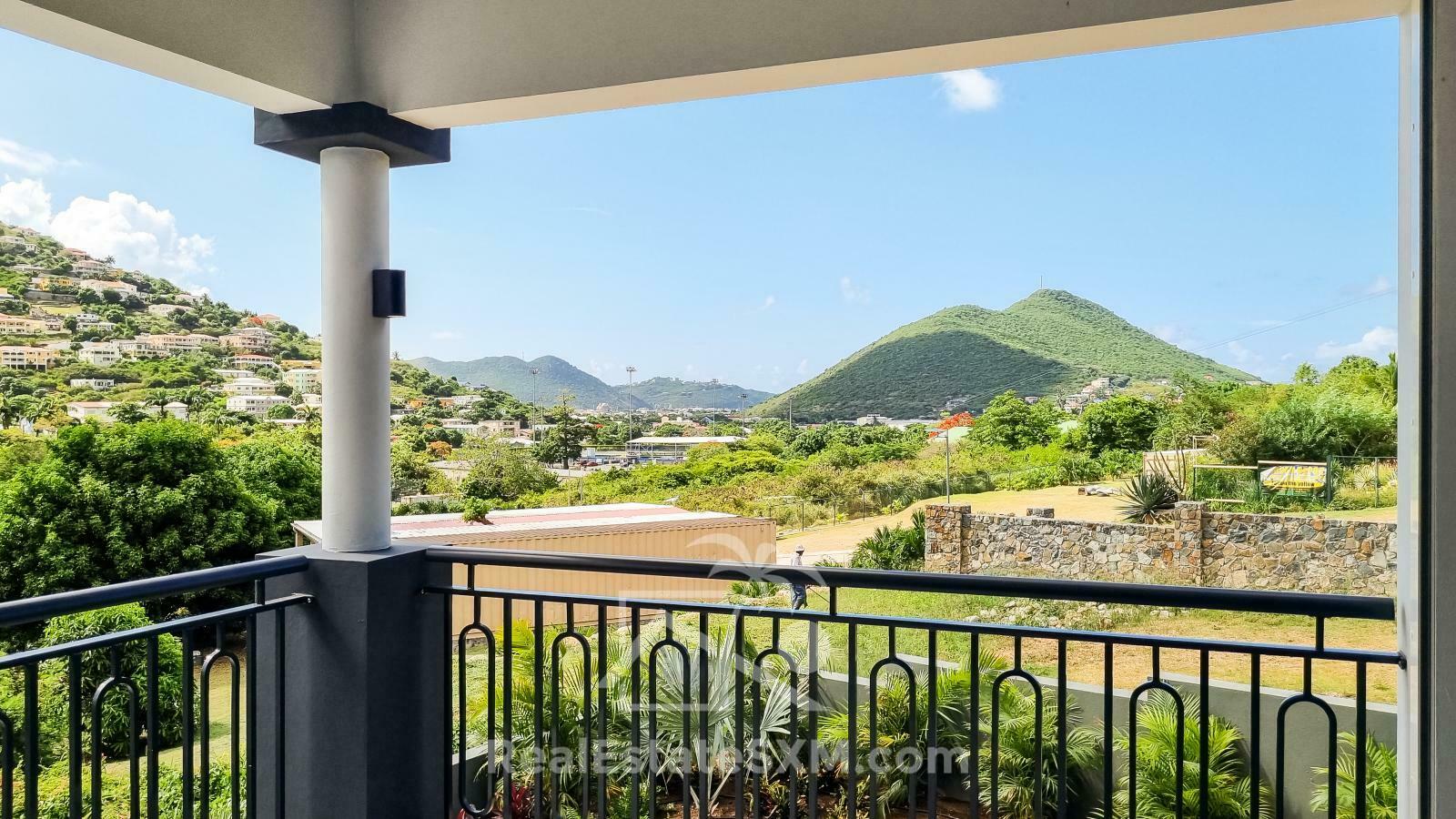 Investment Building for Sale SXM. Gated Community. Beautiful View. Generator and Cistern. Garage.