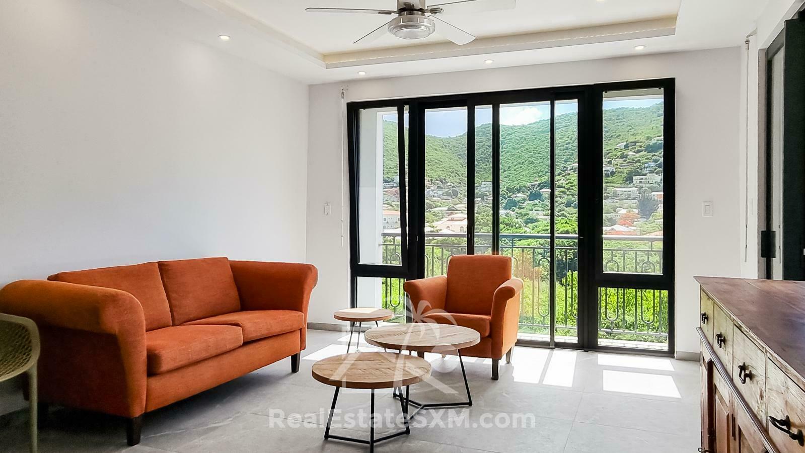 Investment Building for Sale SXM. Gated Community. Beautiful View. Generator and Cistern. Garage.