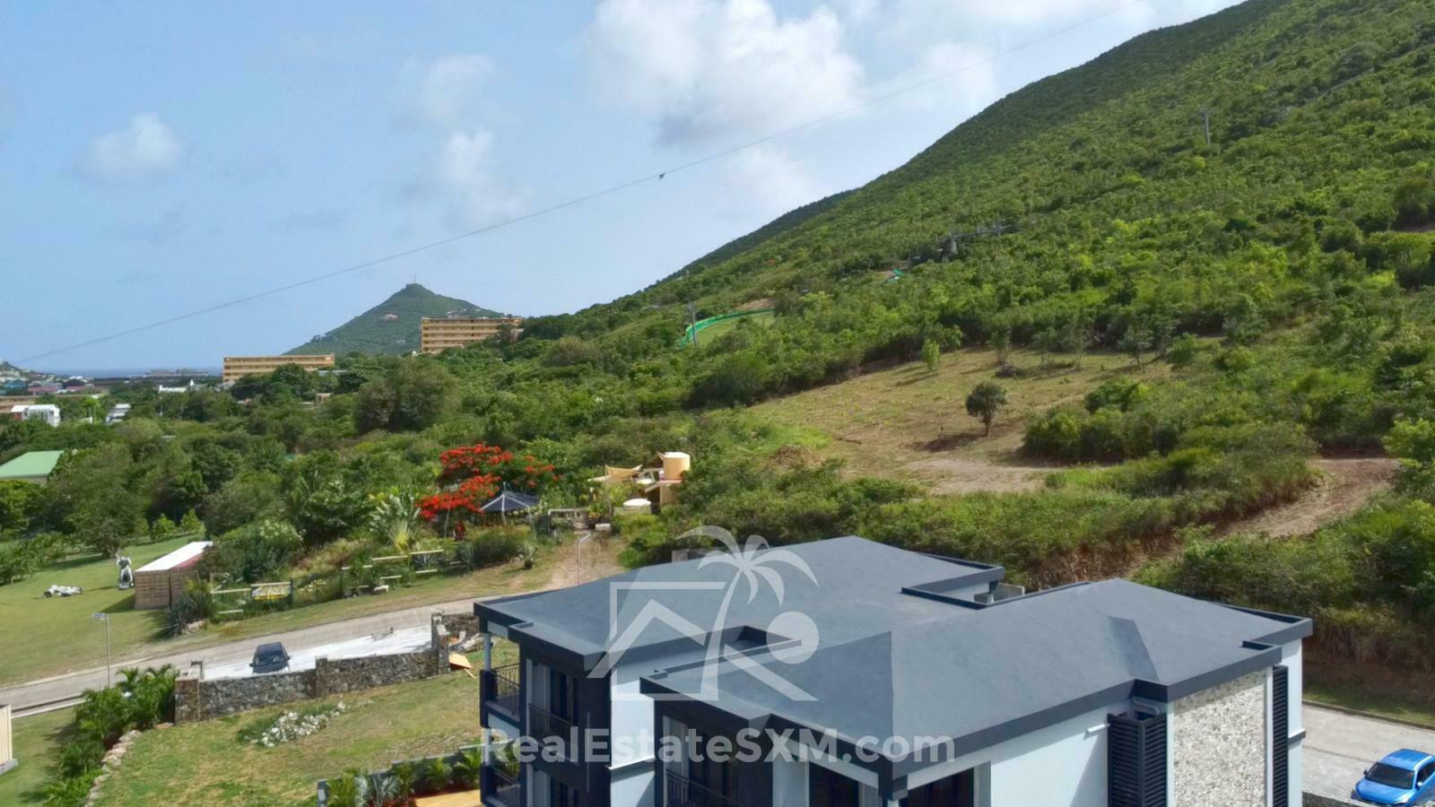 Investment Building for Sale SXM. Gated Community. Beautiful View. Generator and Cistern. Garage.