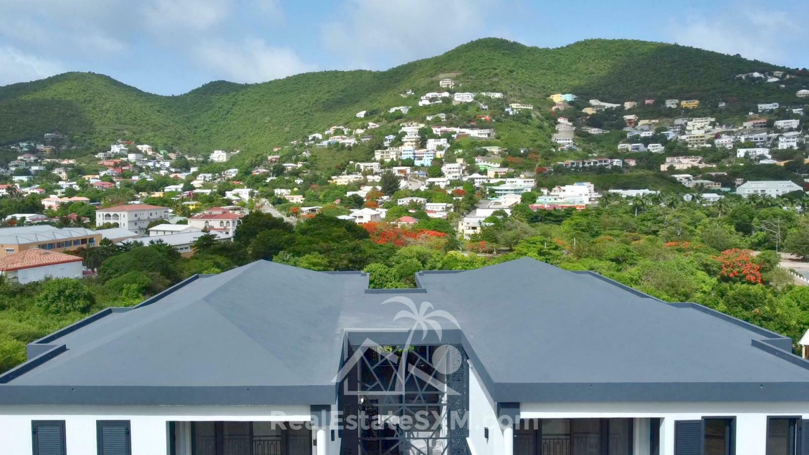 Investment Building for Sale SXM. Gated Community. Beautiful View. Generator and Cistern. Garage.