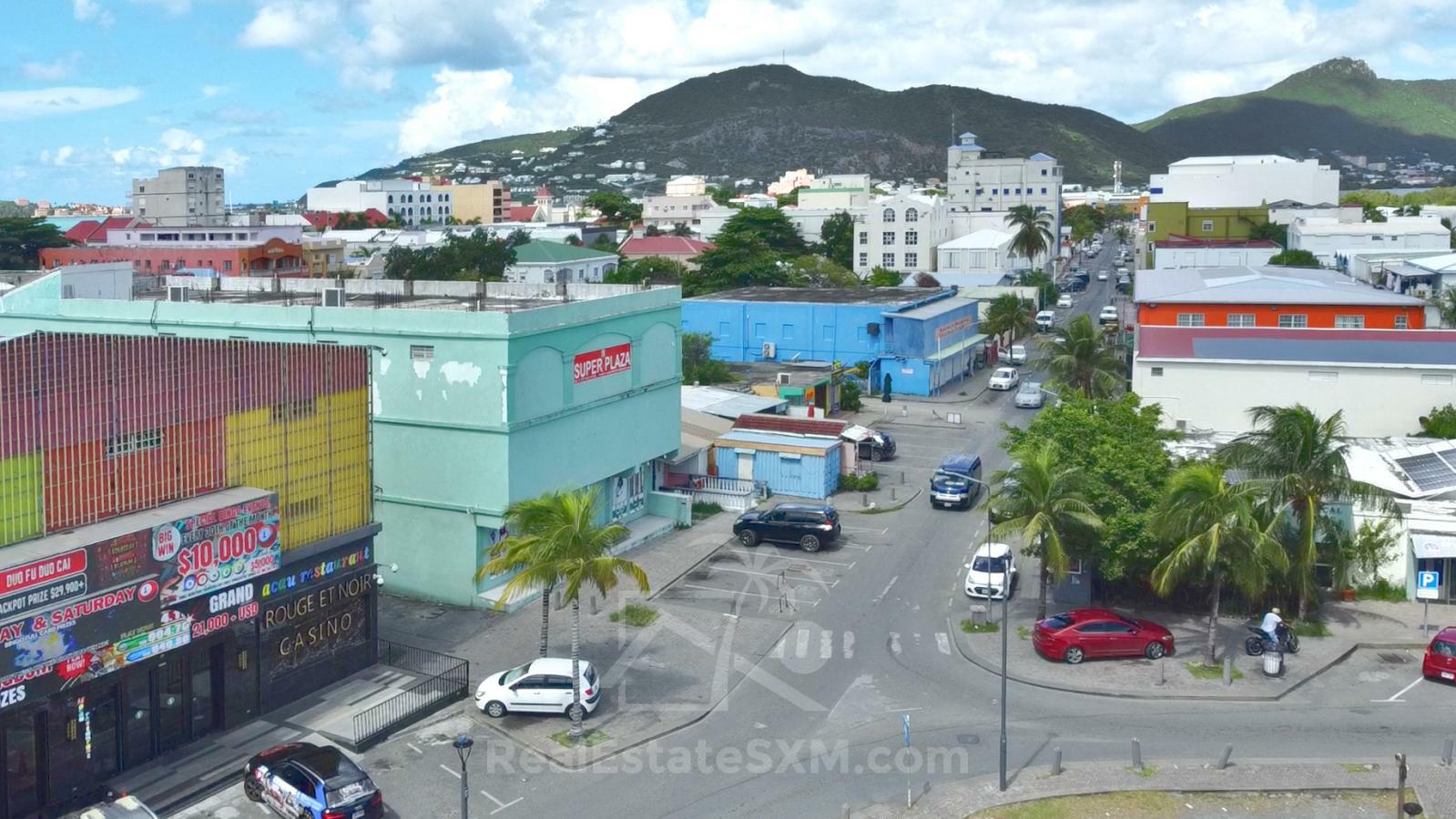 Philipsburg St Maarten 3-storey very spacious commercial building FOR RENT. Super Plaza 