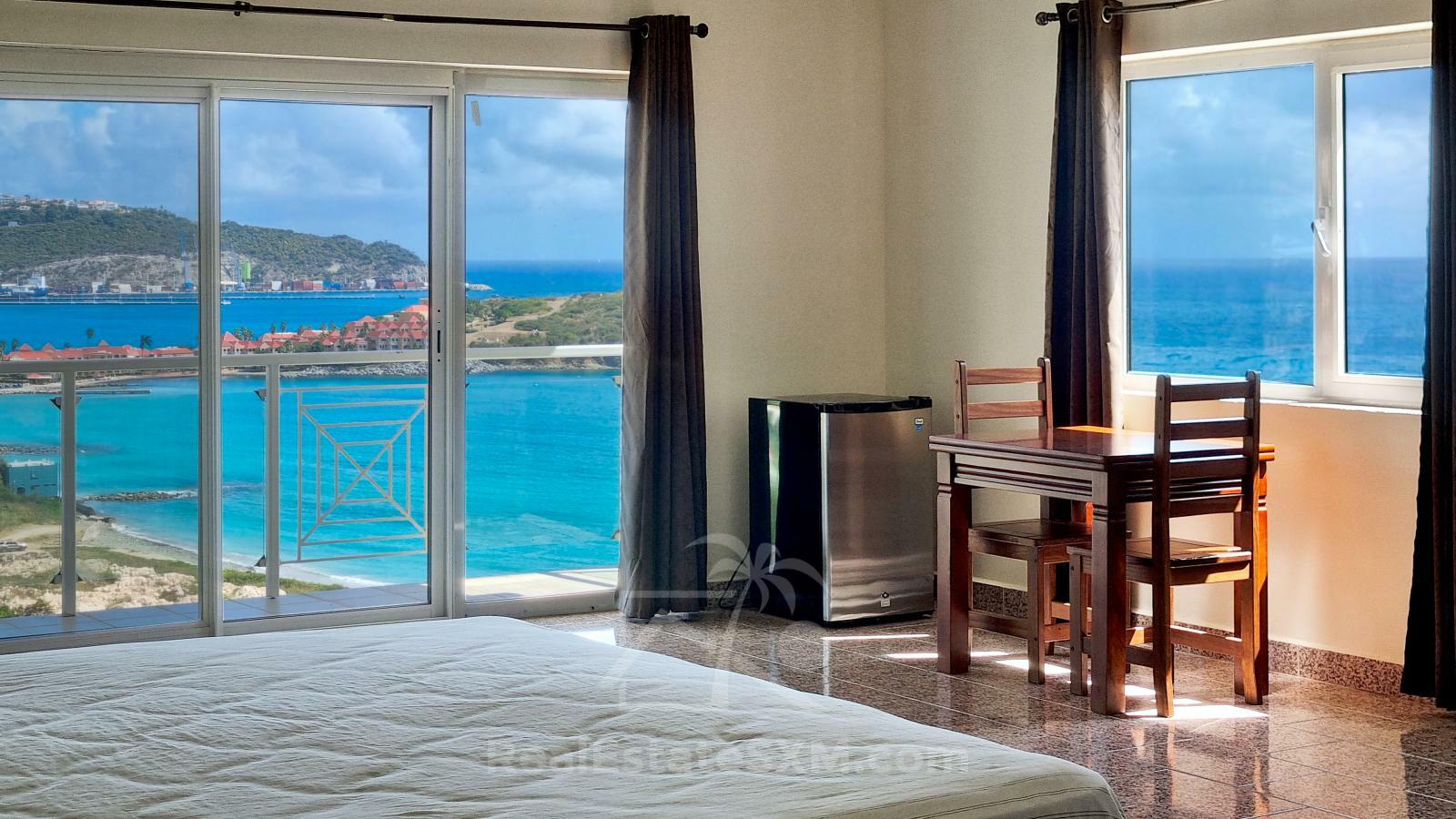 Luxury Caribbean property for sale in St Maarten: Villa Athena, Beethoven Rd. Unbelievable views! 