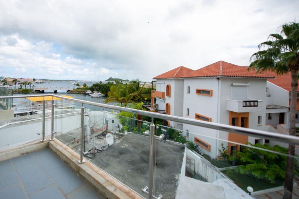 Studio apartment for rent St Maarten Simpson Bay Puerto