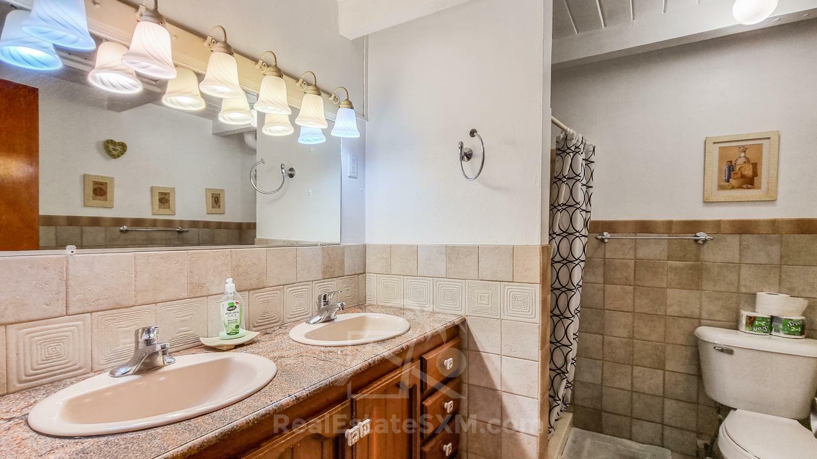 St Maarten Villa for sale at the Beach. Caribbean Dream. Great Bay, gated exclusive community