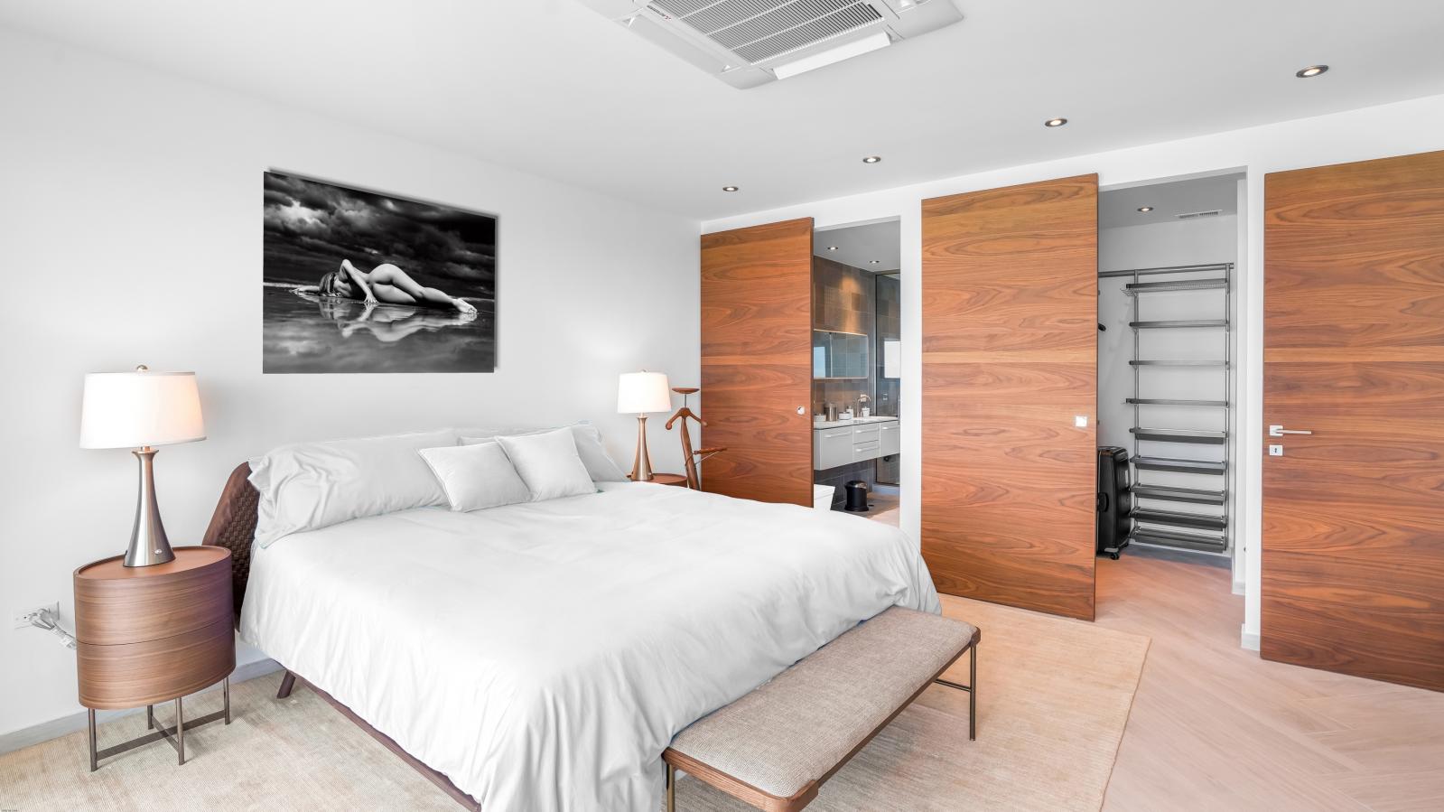 Luxury Modern Beachfront Condo in St Maarten, Simpson Bay Beach Aqualina. Caribbean Sea Sunsets view