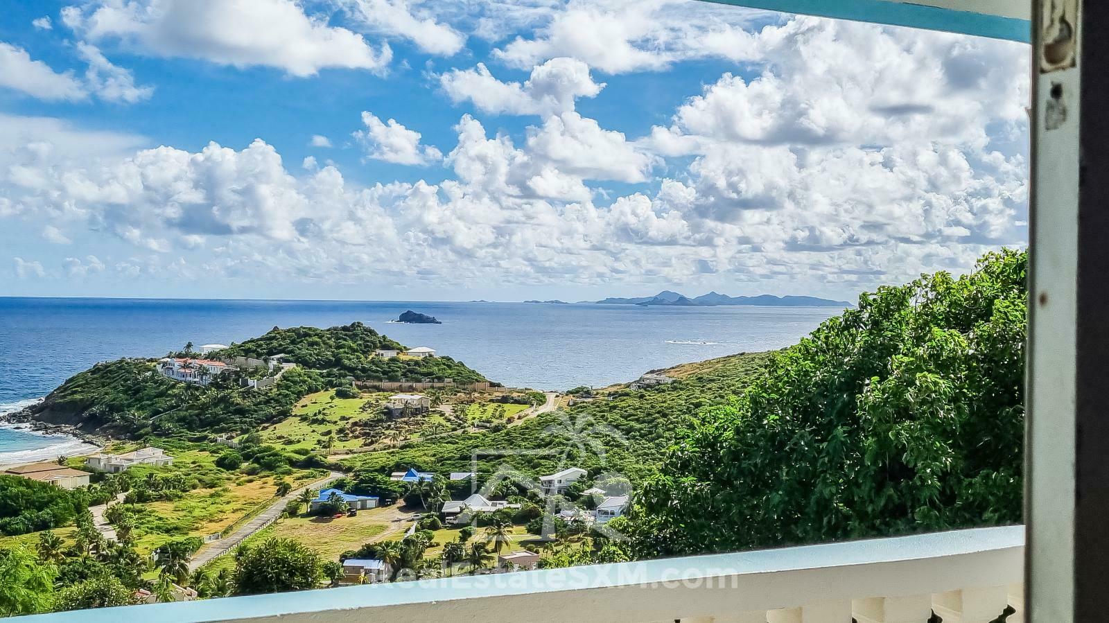 RENT Standalone Townhouse in Guana Bay, Sint Maarten. Peaceful living. Ocean view. Garage. Generator