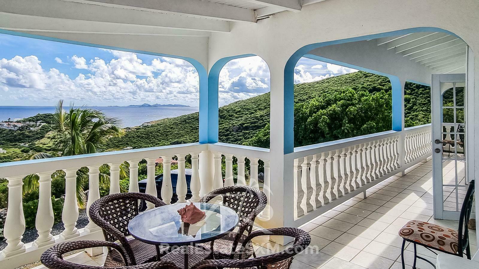 RENT Standalone Townhouse in Guana Bay, Sint Maarten. Peaceful living. Ocean view. Garage. Generator