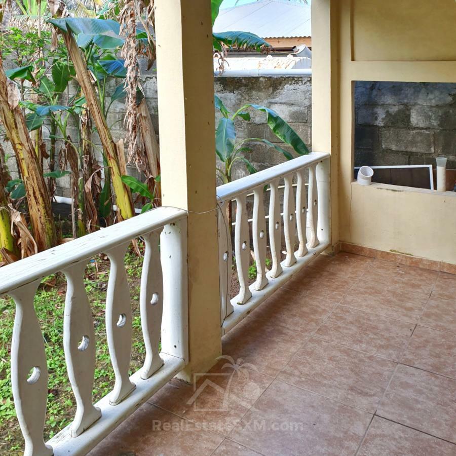 St Maarten House For Sale. Point Blanche. Flat land.  4BR + extra income 2x 1BR. Garage