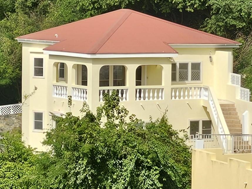 Standalone house for sale SXM Mary's Fancy. Secluded. Gated. Hillside. Beautiful View. 