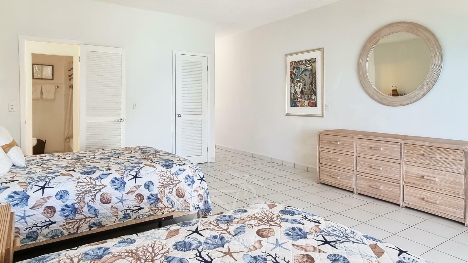 Oceanfront 3-Bedroom Condo in Cupecoy Beach Club SXM. Caribbean Sunsets! Spacious. 2-levels