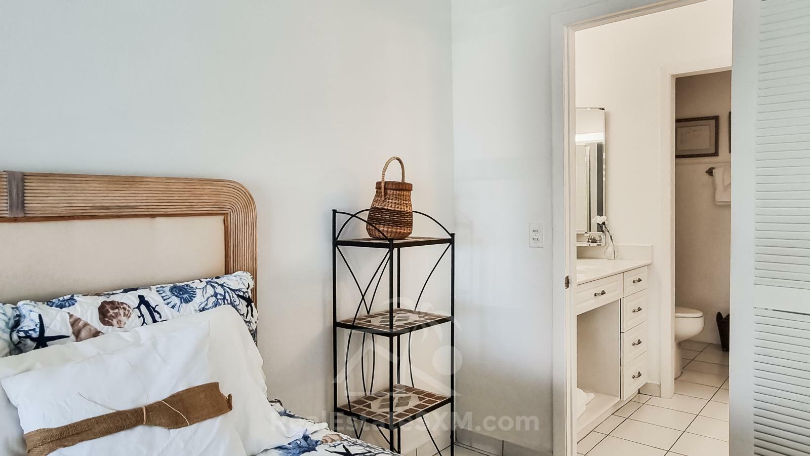 Oceanfront 3-Bedroom Condo in Cupecoy Beach Club SXM. Caribbean Sunsets! Spacious. 2-levels